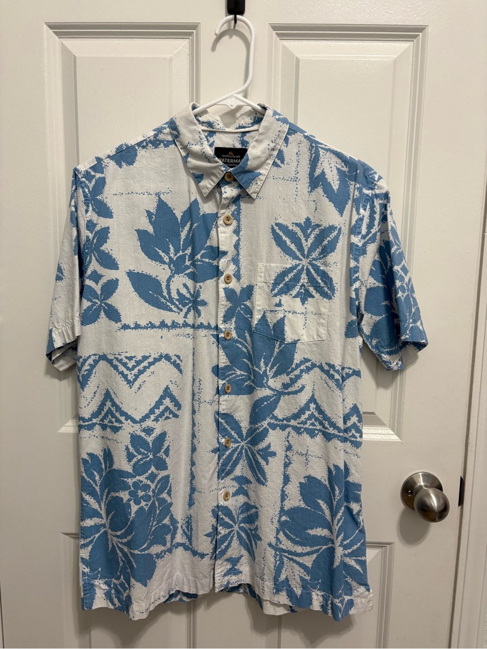 Quiksilver Waterman Men's Short-Sleeve Button-Down Shirt Size Small